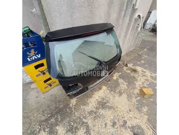 Gepek vrata za Volkswagen Passat B6