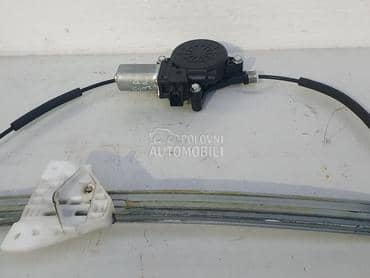 Prednji desni podizac motoric za Mazda 2 od 2007. do 2014. god.
