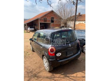 Stop svetla i stop lampe za Renault Modus od 2004. do 2007. god.