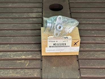 Regulator pritiska goriva za Mitsubishi Eclipse od 1995. do 1999. god.