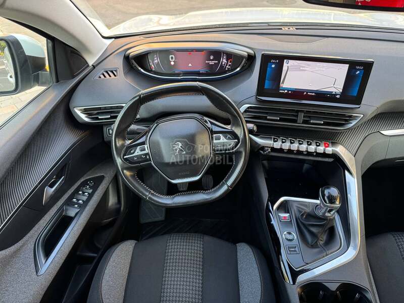 Peugeot 3008 BlueHDI PERLA