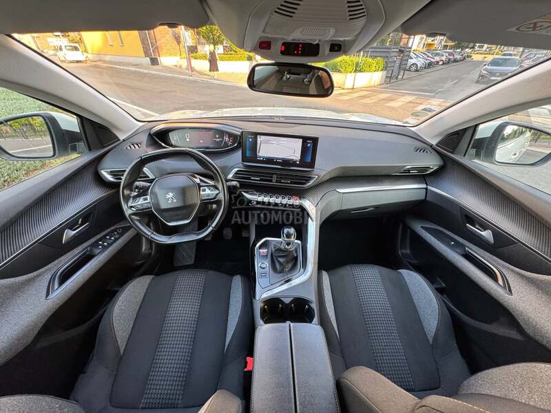 Peugeot 3008 BlueHDI PERLA