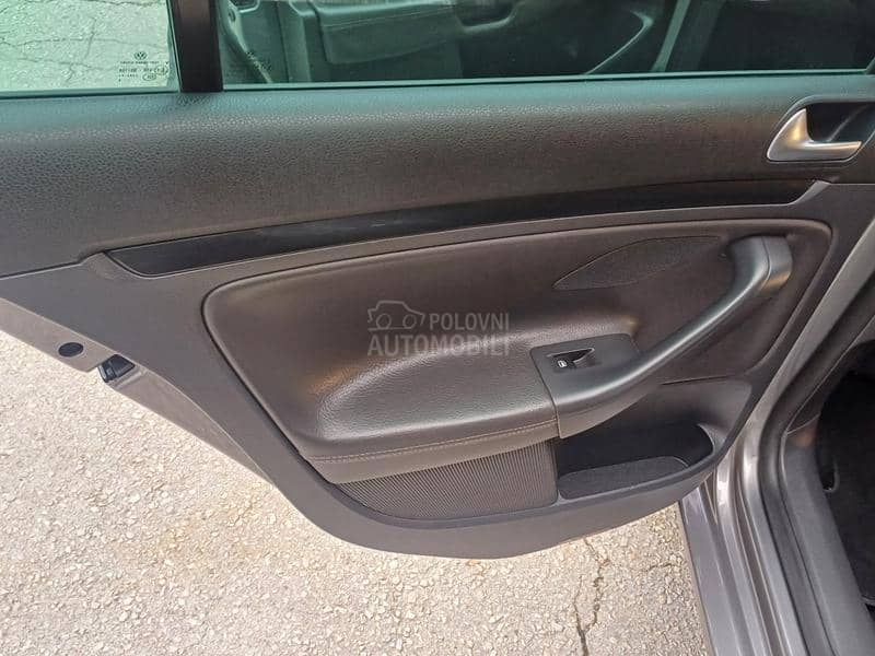 Volkswagen Golf 5 1.9 tdi 4 x4 gt