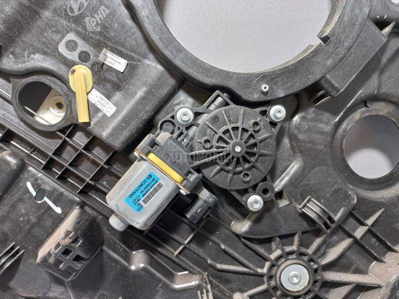 MOTORIC PODIZACA STAKLA