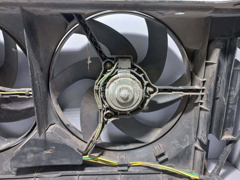 VENTILATOR