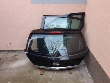 gepek vrata za Opel Astra H