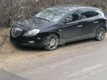 hauba za Lancia Delta