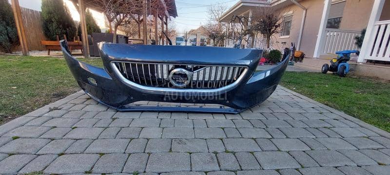 Prednji branik 6 parking senz