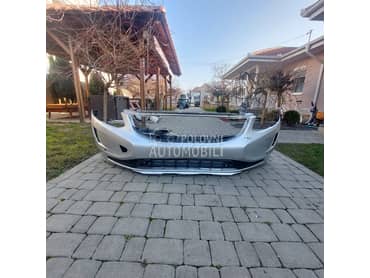 Prednji branik facelift za Volvo XC60 od 2014. do 2017. god.