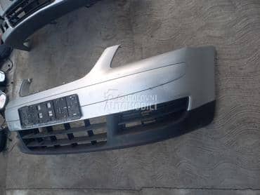 branik za Volkswagen Touran od 2003. do 2006. god.