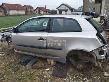 Delovi za Fiat Stilo od 2000. do 2015. god.