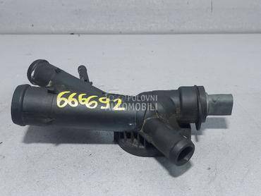 KUCISTE TERMOSTATA za Volkswagen Golf 6