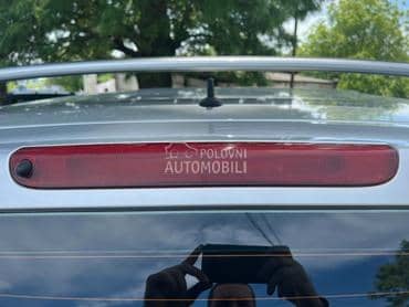 Stop svetlo treće za Renault Grand Espace od 2002. do 2012. god.