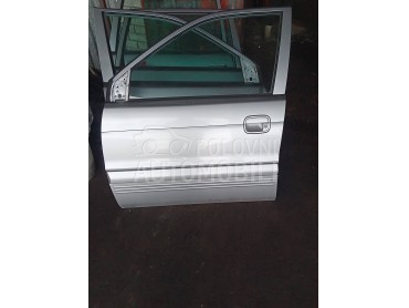 Vrata komplet za Hyundai Santamo od 1999. do 2004. god.