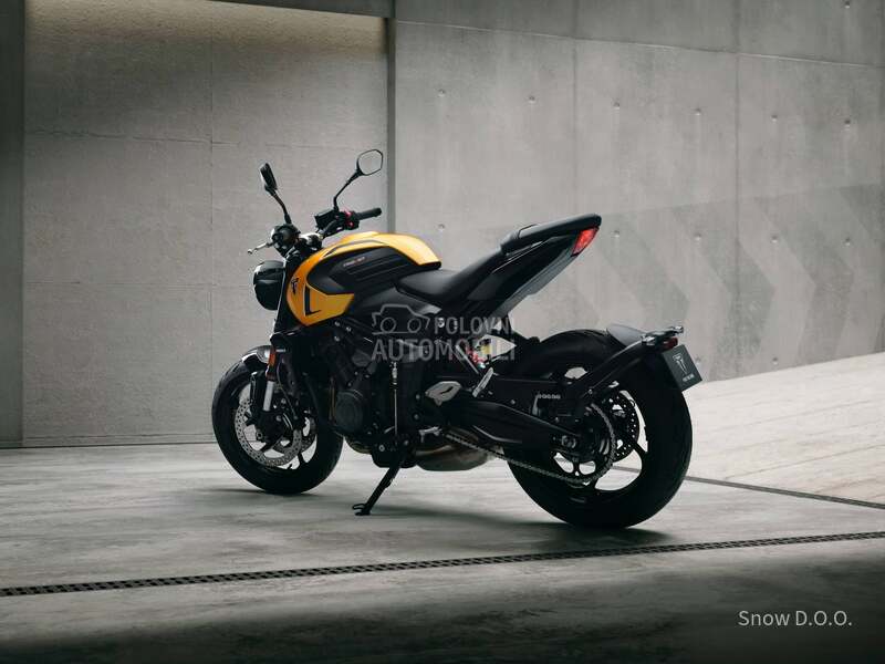 Triumph Trident 660