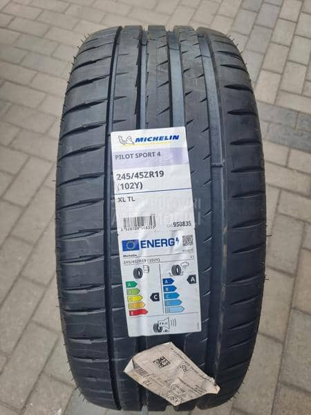 Michelin 245/45 R19 Letnja