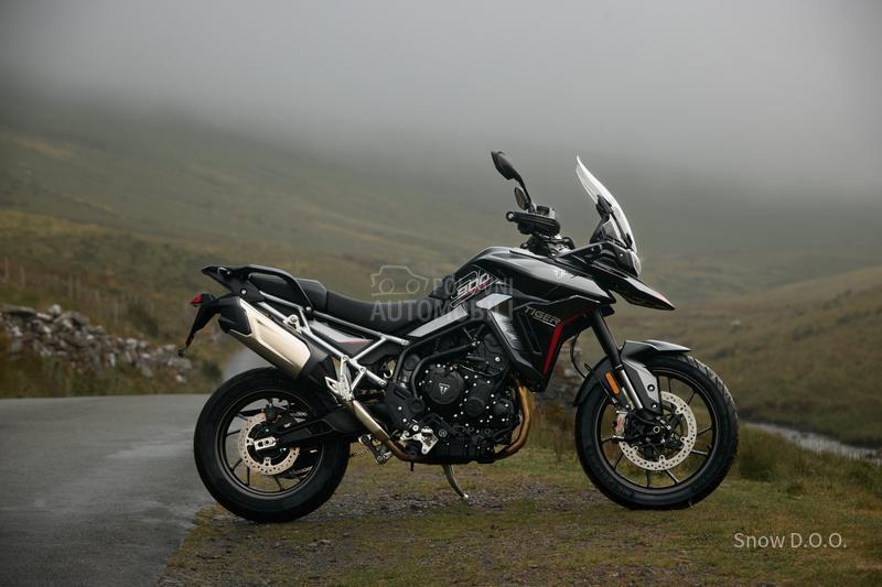 Triumph TIGER 900