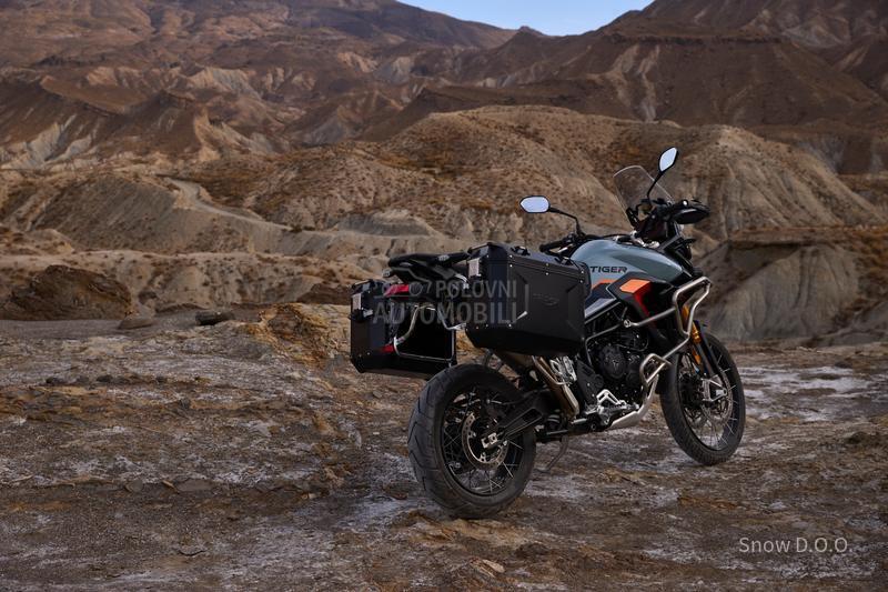 Triumph TIGER 900