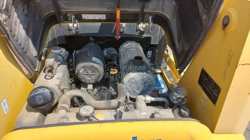 Komatsu SK714.5