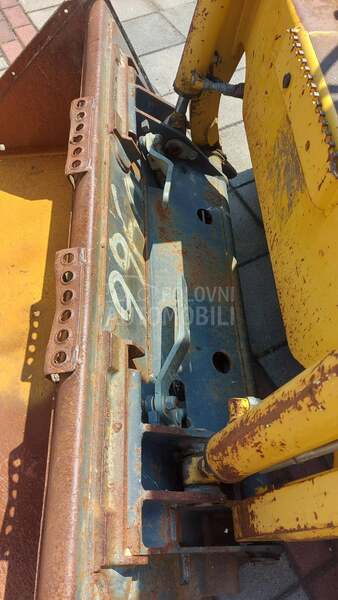 Komatsu SK714.5