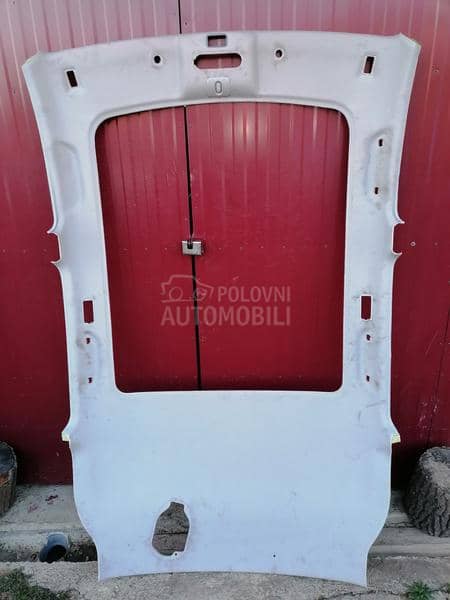 Nebo za panorama krov