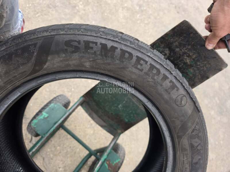 Semperit 205/55 R16 Zimska