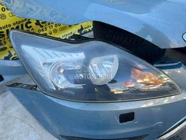 Far desni za Ford Focus od 2008. do 2012. god.