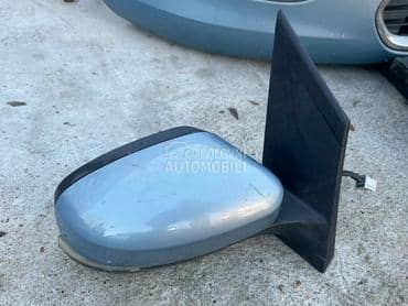 Retrovizor desni plavi za Ford Focus od 2008. do 2012. god.