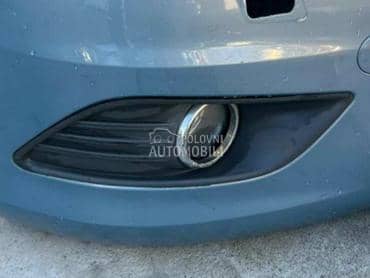 Maglenka desna za Ford Focus od 2008. do 2012. god.