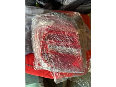 stop svetlo za Mercedes Benz GLA 45 AMG, GLA 180, GLA 200 ... od 2014. do 2019. god.