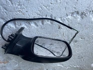 Levi retrovizor za Peugeot 307