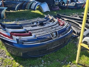 Prednji branik za Peugeot 807 od 2002. do 2014. god.