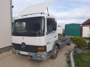 Mercedes Atego DELOVI