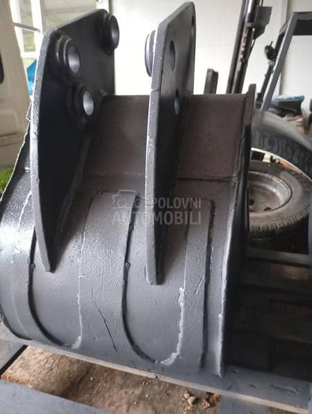 Kasika za bager ili kombinirku 450 mm