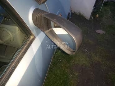 desni retrovizor za Fiat Punto