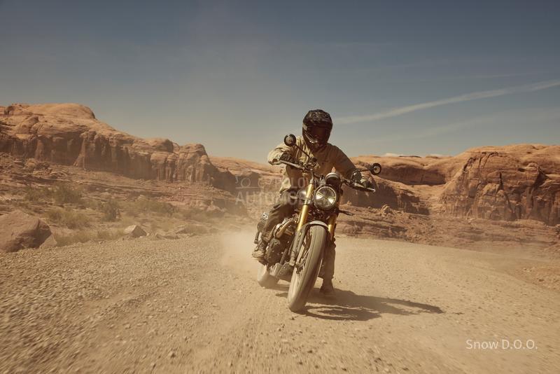 Triumph Scrambler 900