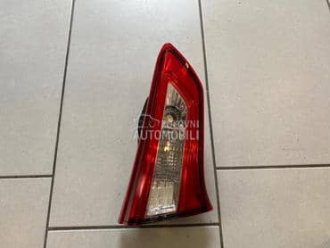 Unutrasnje stop svetlo za Toyota Yaris