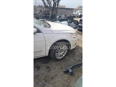 Krilo desno za Volkswagen Passat CC
