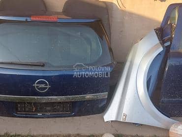 Opel Astra H -  kompletan auto u delovima