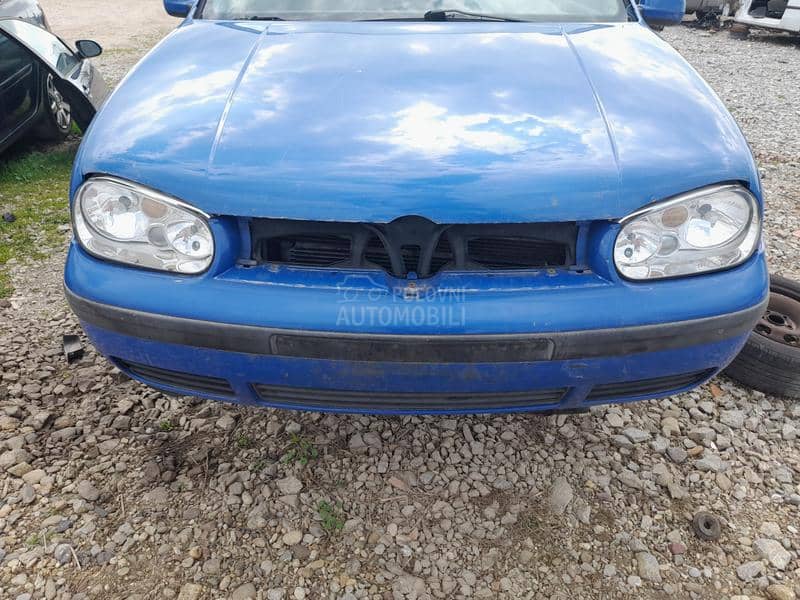 Volkswagen Golf 4 1.9 tdi 2002. god. -  kompletan auto u delovima