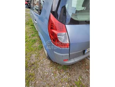 senik 2 restajling led stop za Renault Scenic od 2005. do 2009. god.