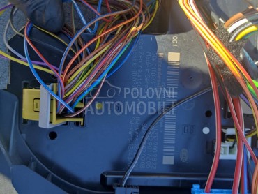 Zadnji sam modul w 212 za Mercedes Benz E 220, E 250