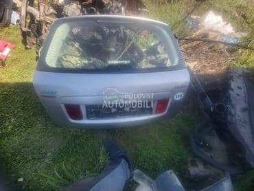 gepek vrata 5vrata za Fiat Stilo