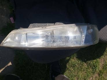 levi far limuzina za Peugeot 406