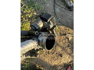 Klapna gasa za Audi Q5 od 2008. do 2015. god.