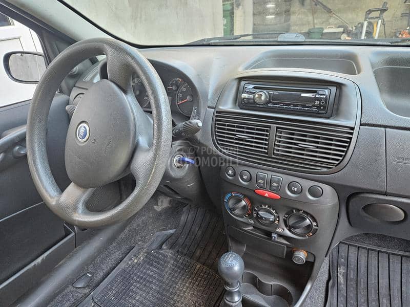 Fiat Punto 1.2 8v TOOOP