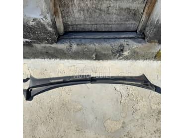 ukrasna lajsna za Volkswagen Golf Plus