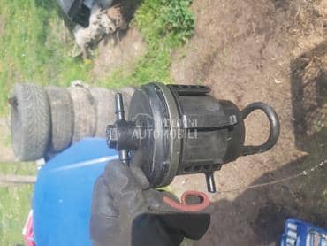 kućište filtera goriva za Peugeot 206