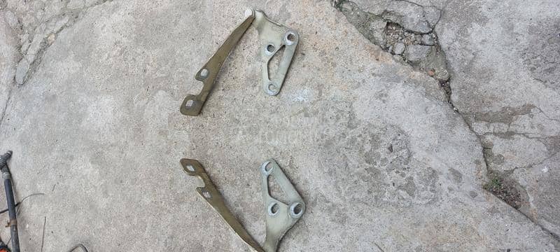 makaze šarke za haubu