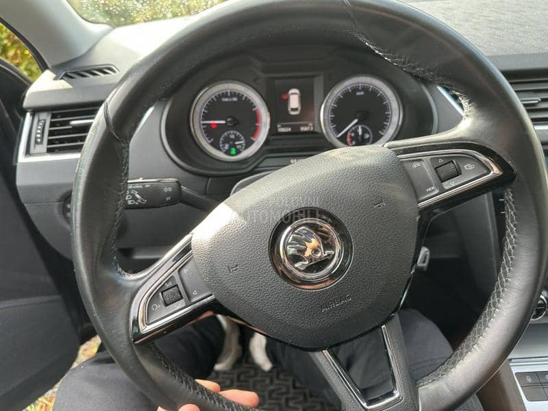 Škoda Octavia 1.5CNG/orig. k m/T0P